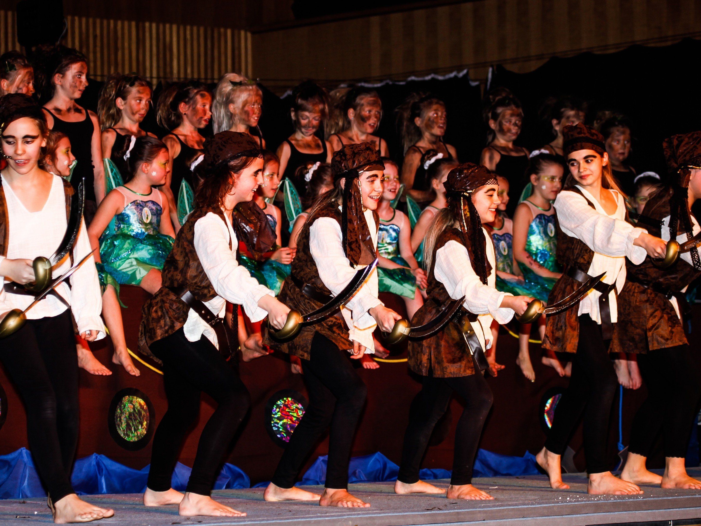 Auftritt Peter Pan mit live gesungener Einlage! Auftritt Peter Pan mit live gesungener Einlage!