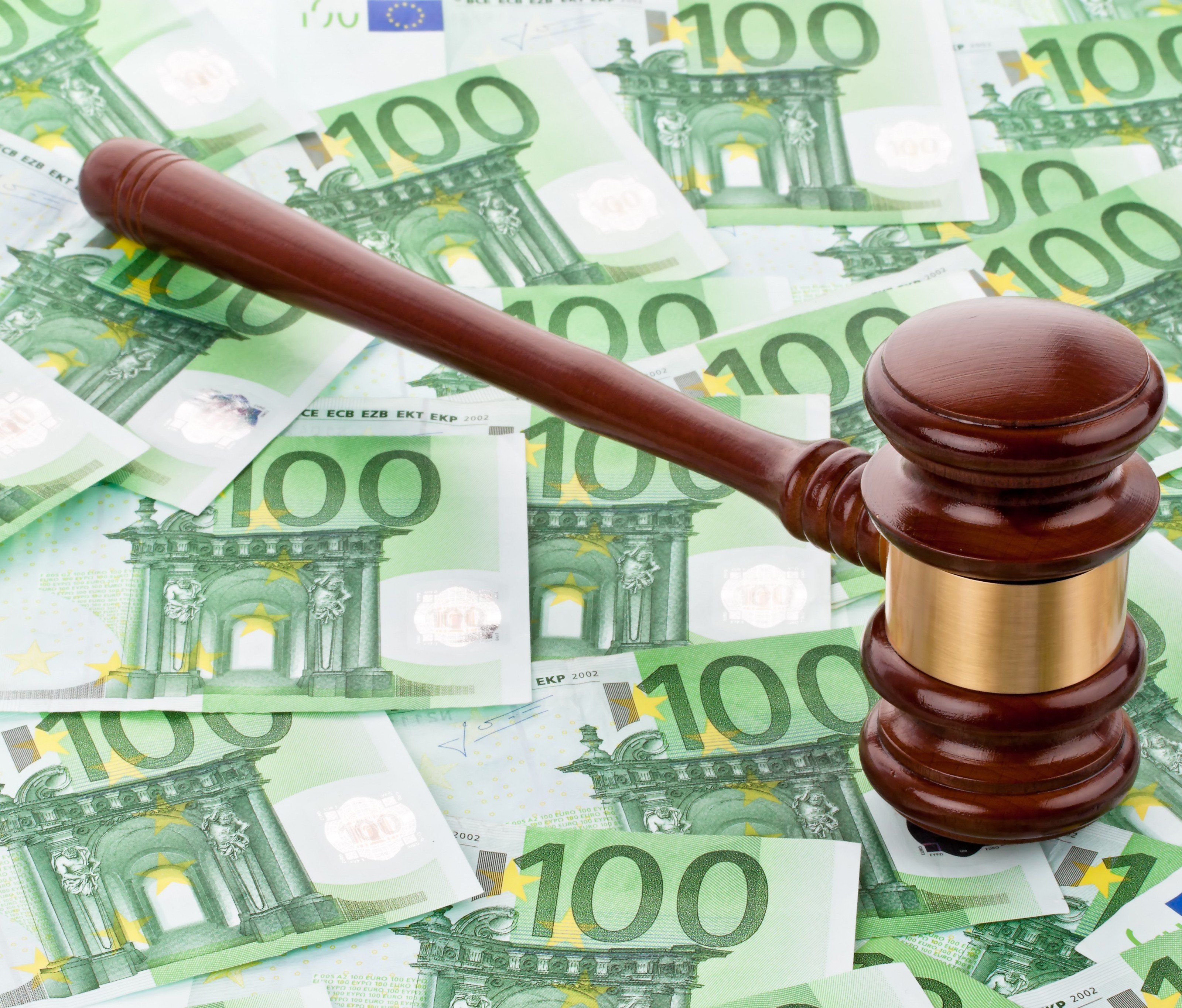 Impfgegner vom Bodensee streitet mit Biologe um Wetteinsatz von 100.000 Euro. Impfgegner vom Bodensee streitet mit Biologe um Wetteinsatz von 100.000 Euro.