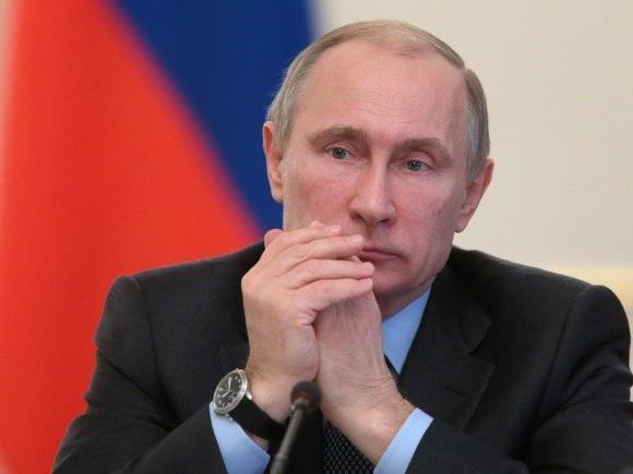 Putin schließt einen Pakt mit der OPEC.