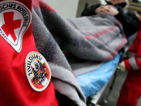 Leichte Verletzungen nach Frontalzusammenstoß Leichte Verletzungen nach Frontalzusammenstoß