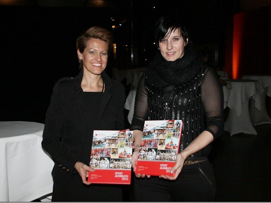 Autorin Angelika Kaufmann Pauger und Grafikerin Astrid Koglek hatten viel zu tun Autorin Angelika Kaufmann Pauger und Grafikerin Astrid Koglek hatten viel zu tun