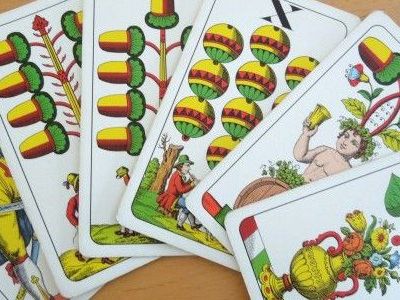 Kehrus-Jassa am Faschingsdienstag auf der Müss. Kehrus-Jassa am Faschingsdienstag auf der Müss.