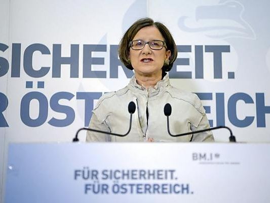 "Gerade bei Geheimdiensten zu wenig Vertrauen" "Gerade bei Geheimdiensten zu wenig Vertrauen"