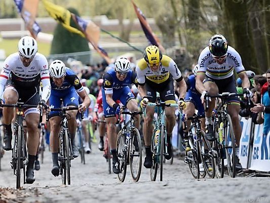 Strecke wie geschaffen für Sagan (rechts) Strecke wie geschaffen für Sagan (rechts)