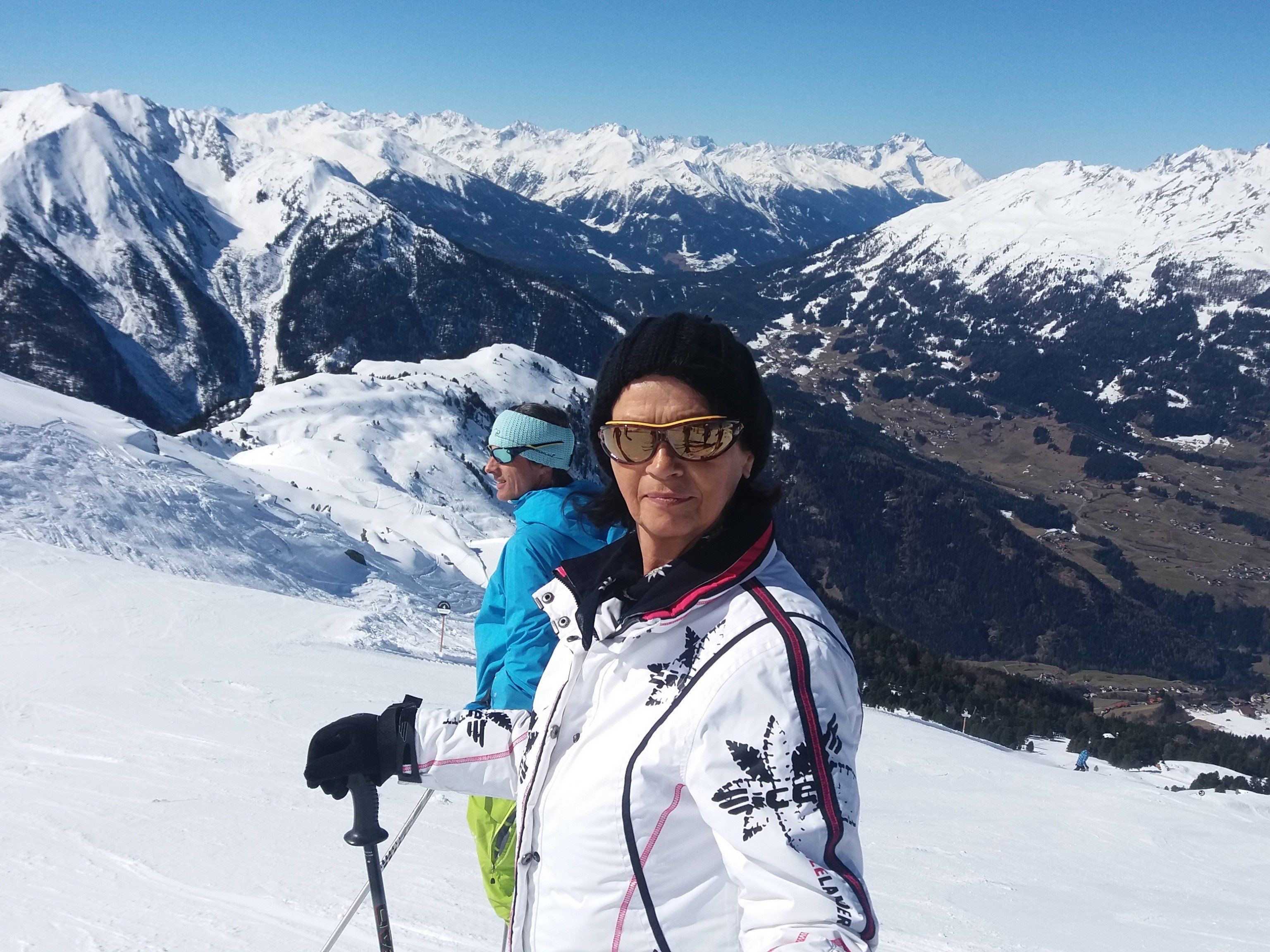 Naturfreunde-Geschäftsführer Günter Griesser und Wintersportreferentin Ingrid Widlroither beim Landesschitag im Pitztal. Naturfreunde-Geschäftsführer Günter Griesser und Wintersportreferentin Ingrid Widlroither beim Landesschitag im Pitztal.