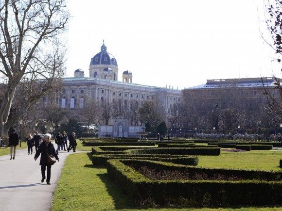 In Wien und Salzburg gibt es den größten Zuwachs im Tourismus. In Wien und Salzburg gibt es den größten Zuwachs im Tourismus.