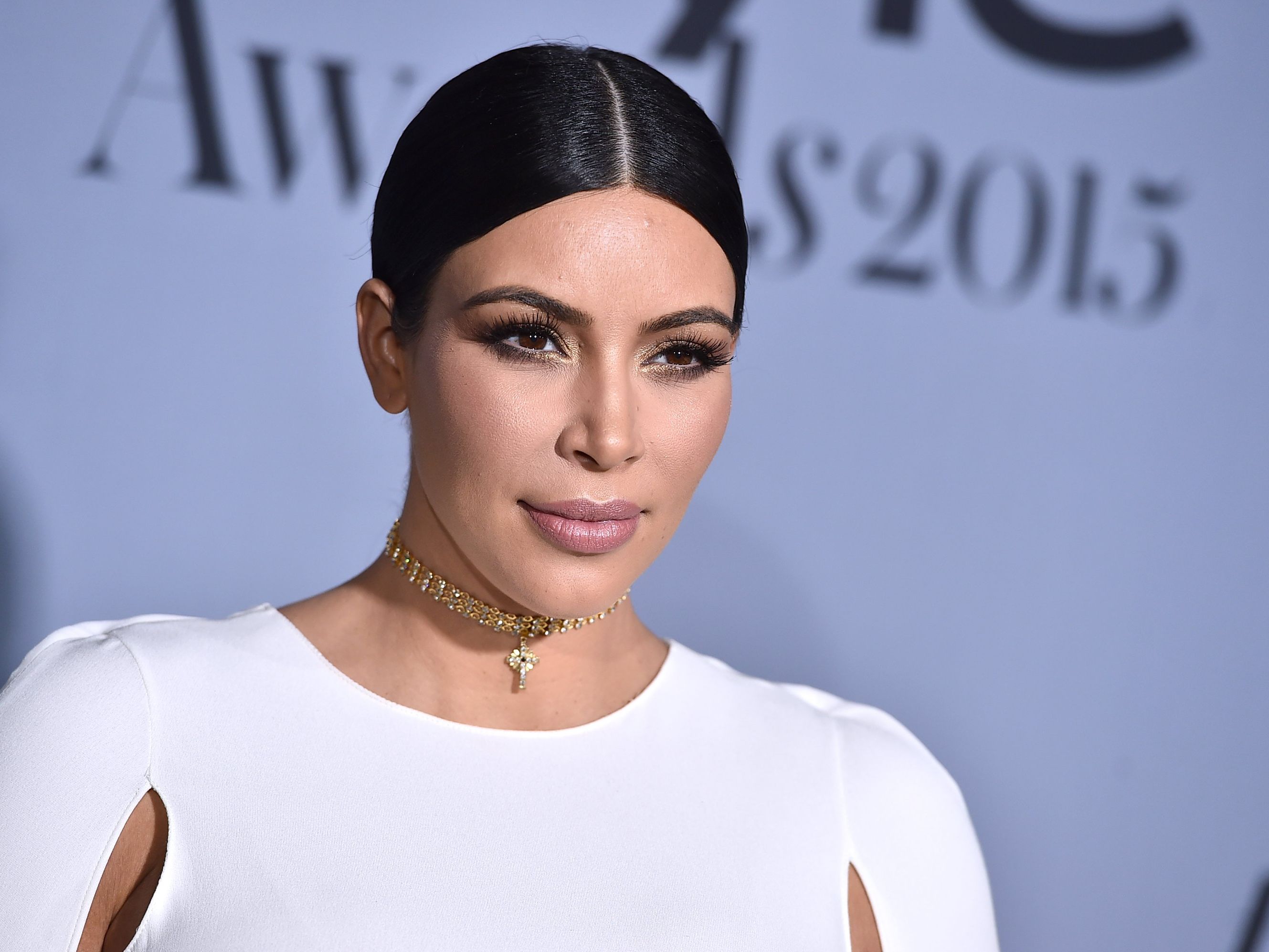 Kim Kardashian bekommt Unterstützung von ihren Kolleginnen. Kim Kardashian bekommt Unterstützung von ihren Kolleginnen.