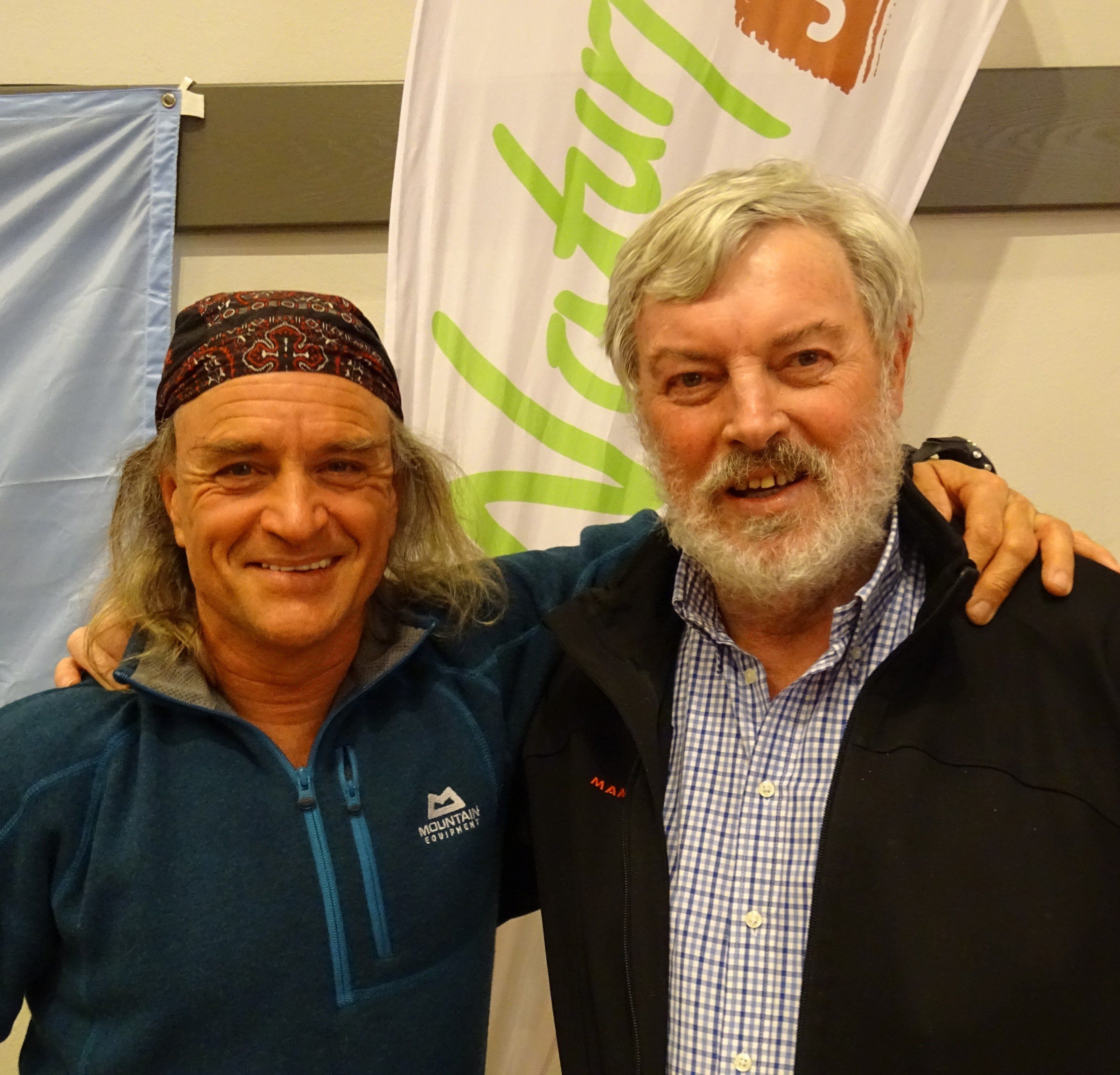 Langjährige Weggefährten und Freunde: der Tiroler Bergsportler Heinz Zak und Festivalleiter Josef Friedhuber. Langjährige Weggefährten und Freunde: der Tiroler Bergsportler Heinz Zak und Festivalleiter Josef Friedhuber.