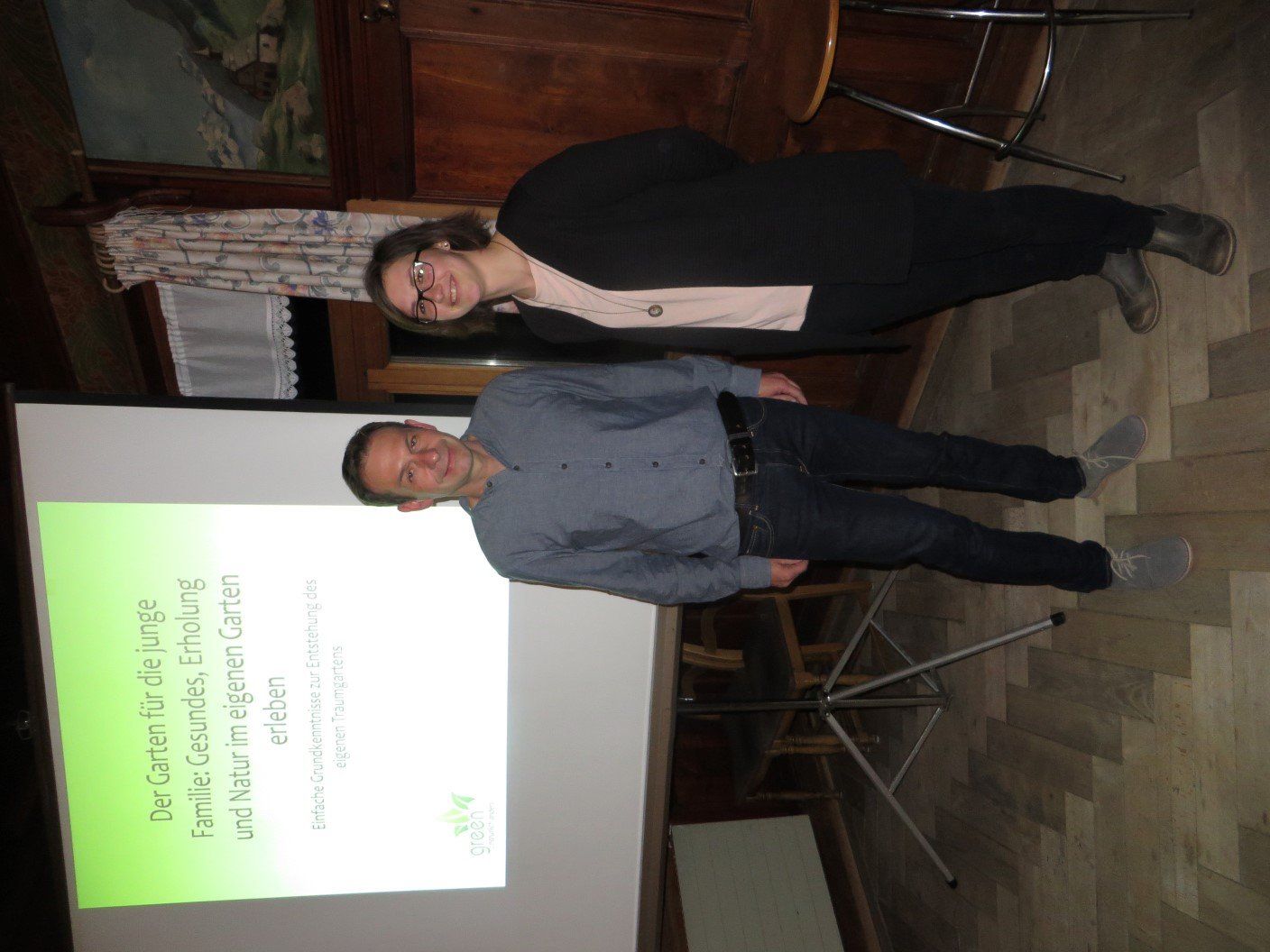 Vortragsreferenten Andreas Dür und Regina Metzler Vortragsreferenten Andreas Dür und Regina Metzler