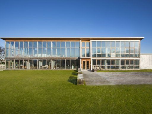 Auch nach der Übernahme durch die Karl Kilpper GmbH bleibt die Produktion von Längle Hagspiel am Firmensitz in Höchst. Auch nach der Übernahme durch die Karl Kilpper GmbH bleibt die Produktion von Längle Hagspiel am Firmensitz in Höchst.