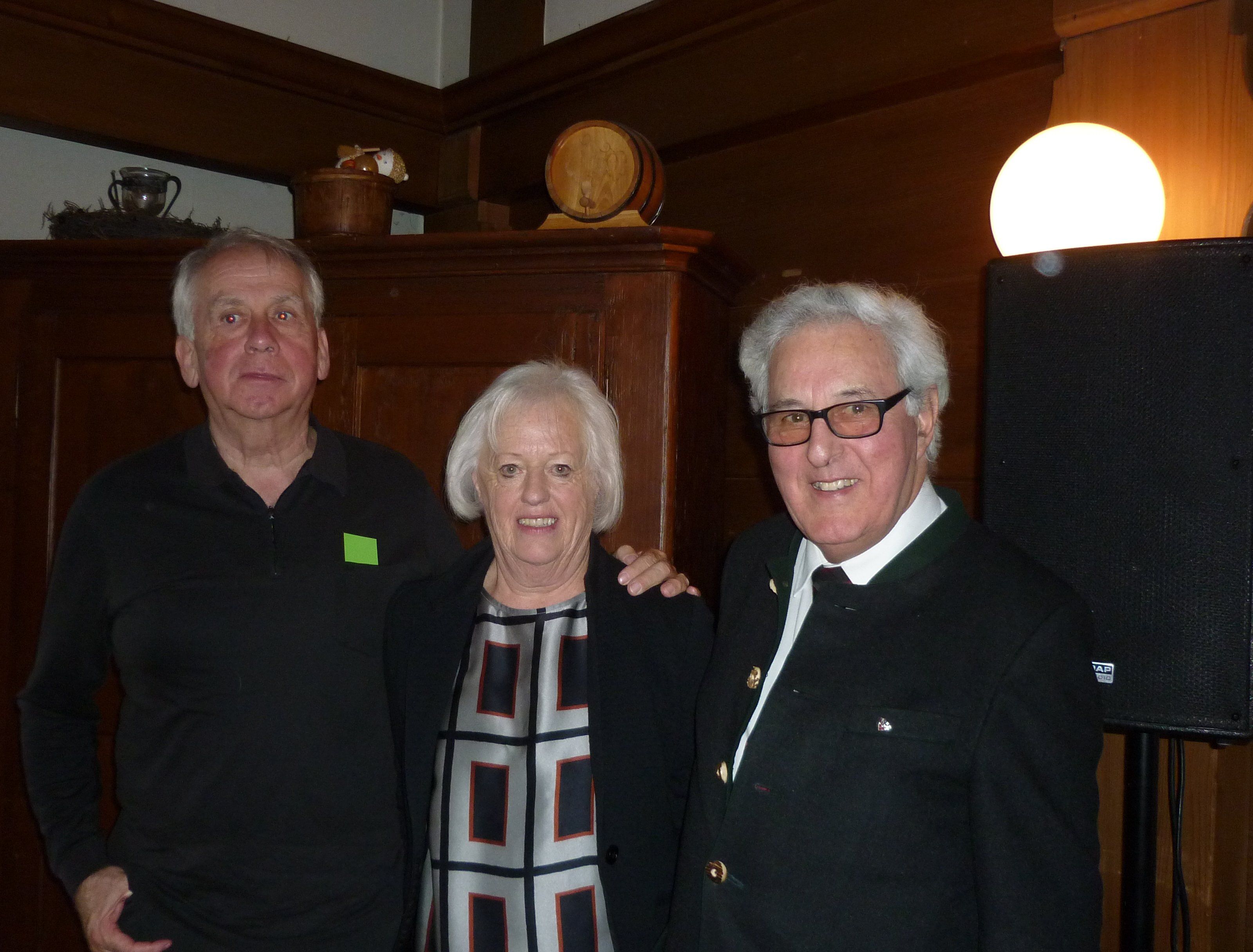 Obfrau Reinelde Gut mit Emil Längle und Dr. Gottfried Feurstein Obfrau Reinelde Gut mit Emil Längle und Dr. Gottfried Feurstein