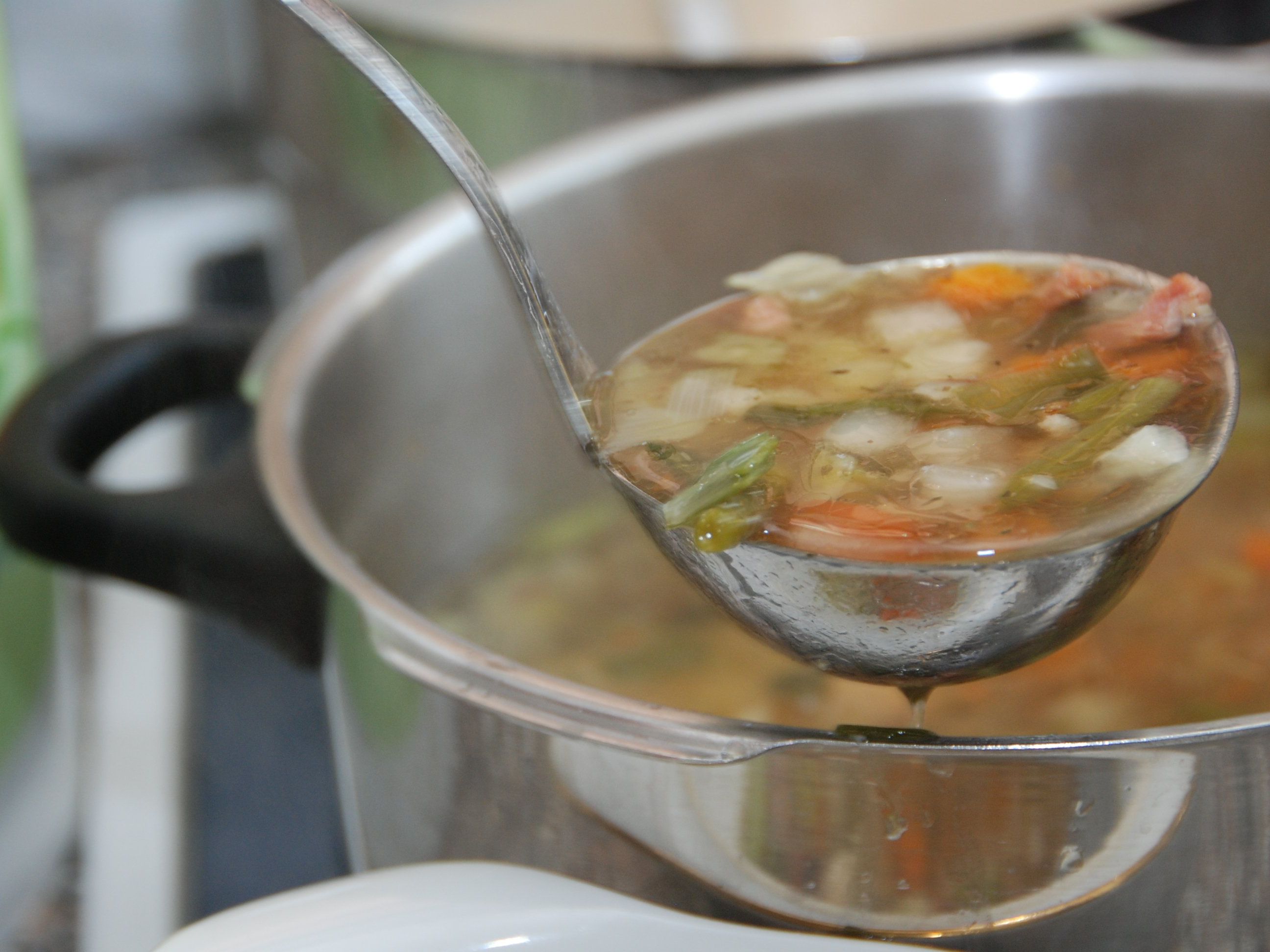 Die Rankweiler Firmlinge laden zum Fastensuppen Essen in den Josefisaal Die Rankweiler Firmlinge laden zum Fastensuppen Essen in den Josefisaal
