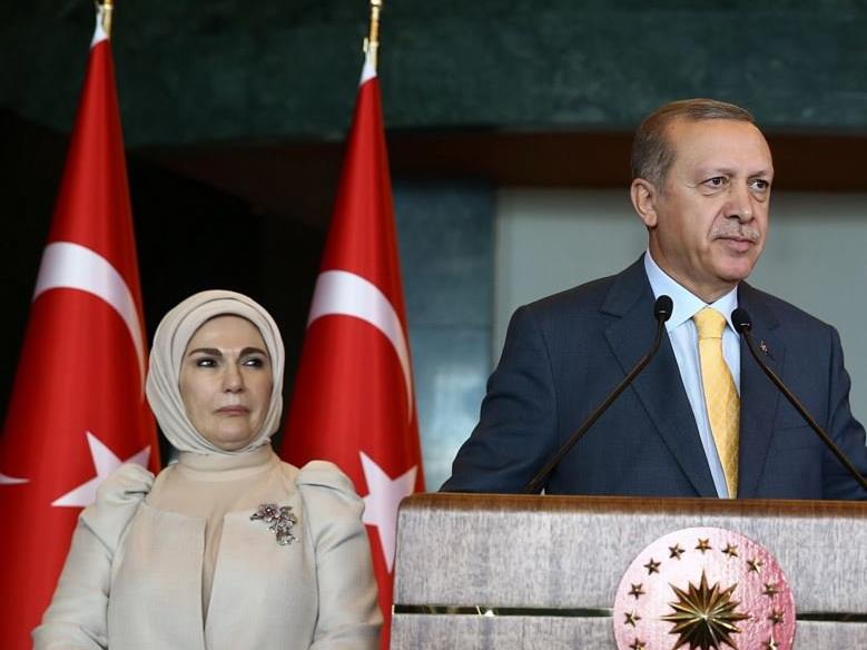 Emine und Recep Tayip Erdogan.