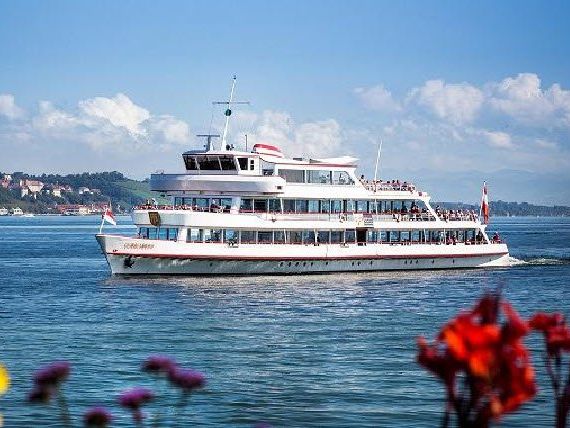Start in die neue Schifffahrtssaison Start in die neue Schifffahrtssaison