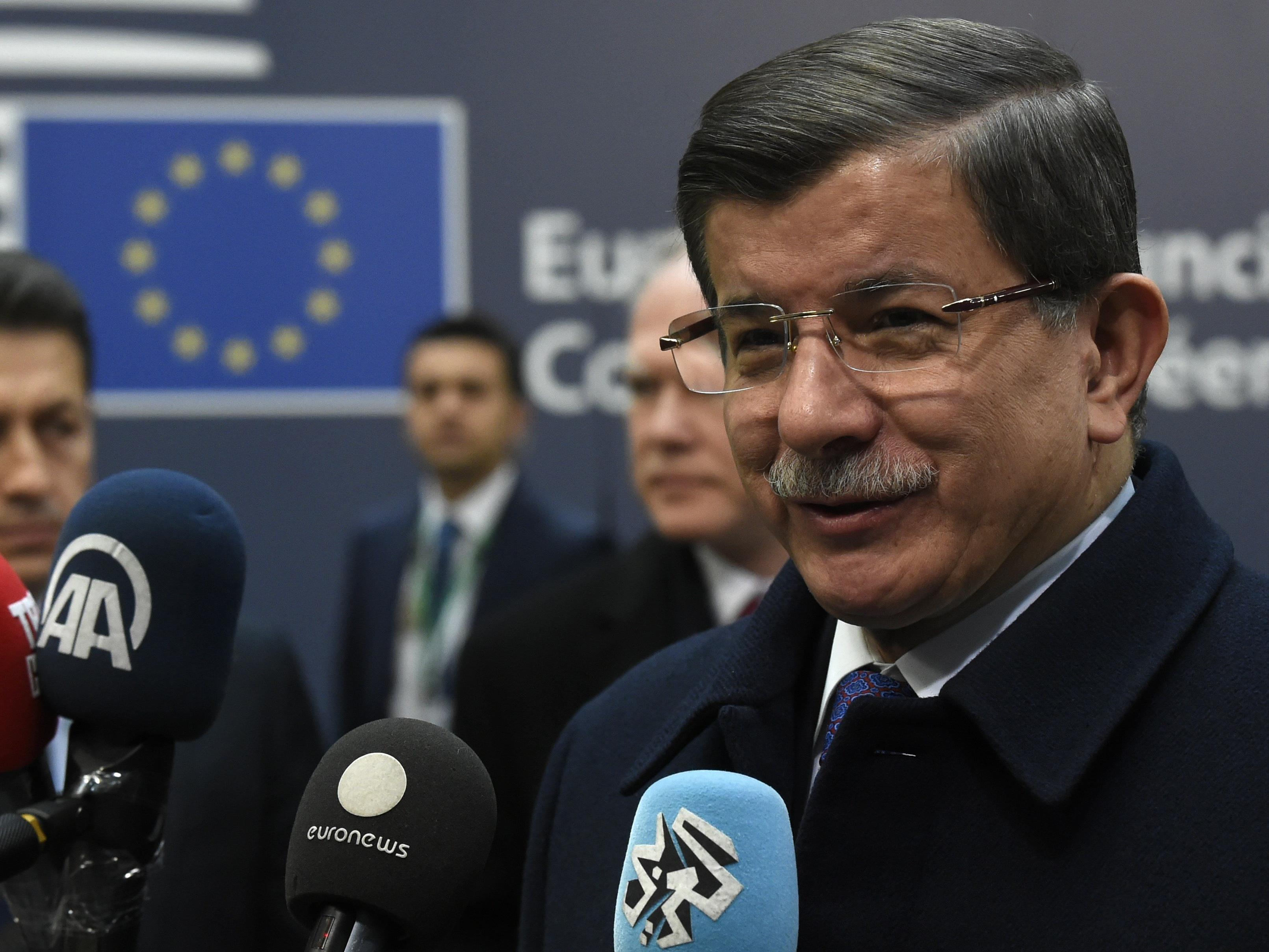 EU-Türkei-Deal: Das wichtigste politische Ziel der türkischen Regierung ist, dass Türken ab Ende Juni ohne Visa in den Schengen-Raum reisen dürfen.