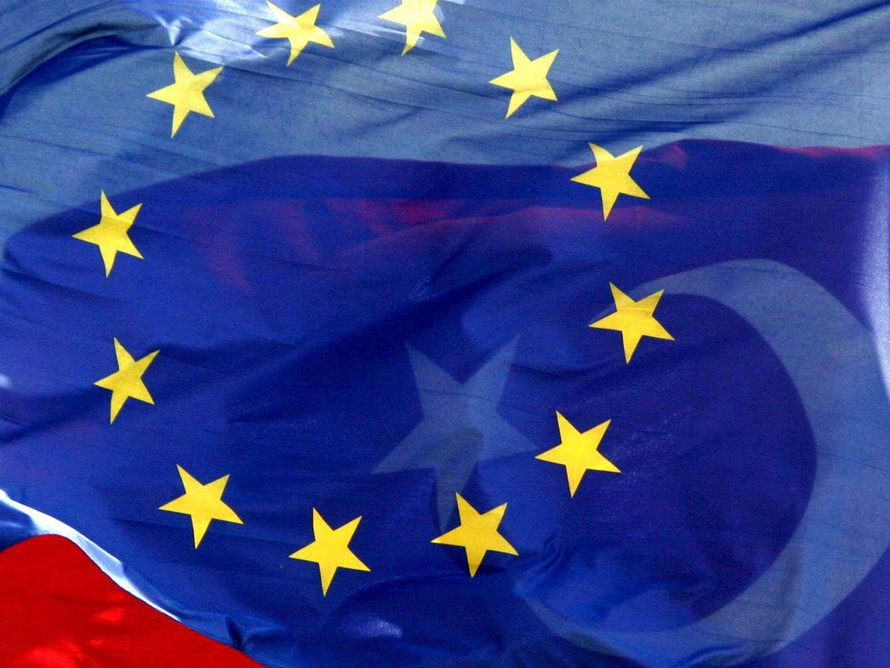EU-Türkei-Gipfel hofft auf Flüchtlingsabkommen