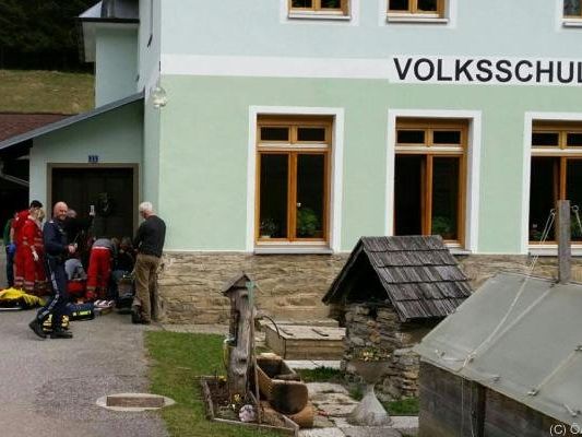 Das Kind wurde noch vor Ort in künstlichen Tiefschlaf versetzt Das Kind wurde noch vor Ort in künstlichen Tiefschlaf versetzt