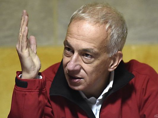 Caritas-Direktor Landau: "Regierung droht gewaltigen Fehler zu machen" Caritas-Direktor Landau: "Regierung droht gewaltigen Fehler zu machen"