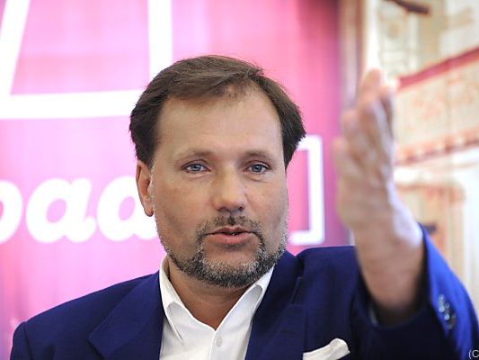 Letzte Saison der dreijährigen Intendanz Reinthallers Letzte Saison der dreijährigen Intendanz Reinthallers