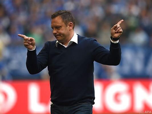 Es geht in zwei Richtungen, weiß Schalke-Coach Andre Breitenreiter