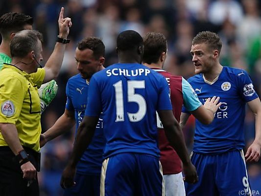 Der Referee stand bei Leicesters Remis im Mittelpunkt Der Referee stand bei Leicesters Remis im Mittelpunkt