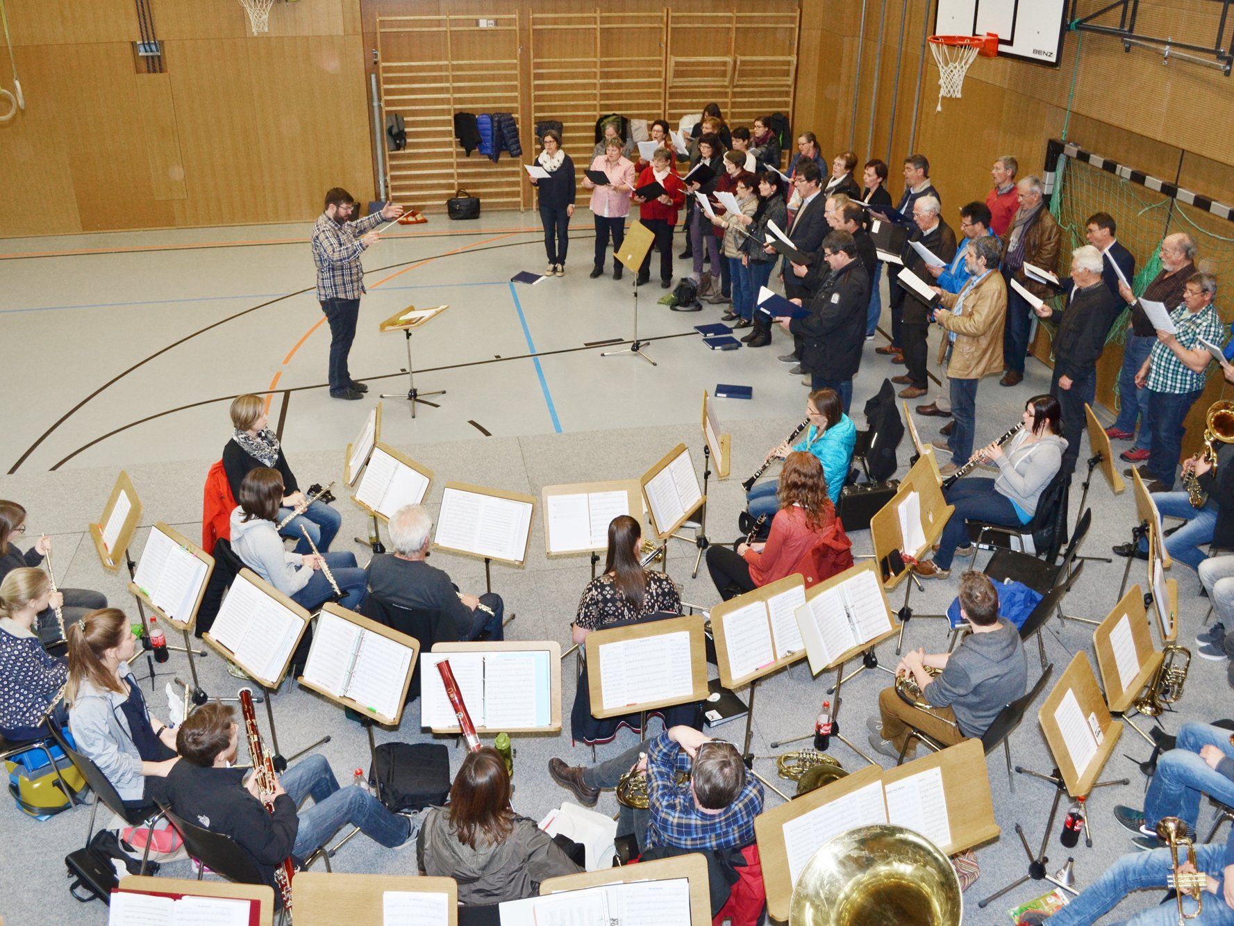 Kirchenkonzert am Sonntag, 24.04.2016, Pfarrkirche St. Luzius, Göfis Kirchenkonzert am Sonntag, 24.04.2016, Pfarrkirche St. Luzius, Göfis