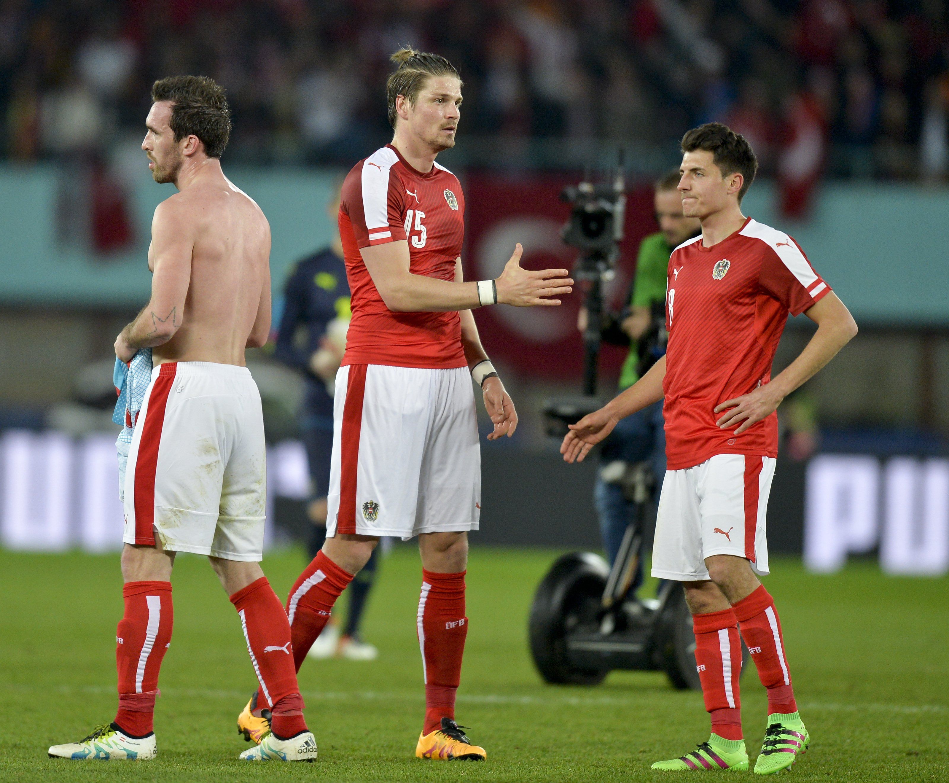 Die ÖFB-Teamkicker Christian Fuchs, Sebastian Prödl und Alessandro Schöpf. Die ÖFB-Teamkicker Christian Fuchs, Sebastian Prödl und Alessandro Schöpf.
