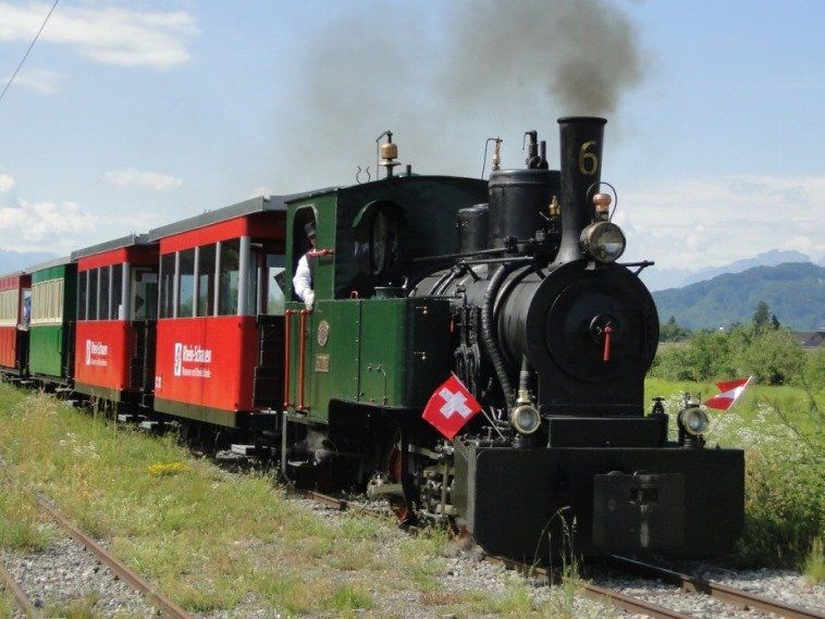 Auch bei den Gesamtfahrten gab es im Jahr 2015 eine Steigerung. Auch bei den Gesamtfahrten gab es im Jahr 2015 eine Steigerung.