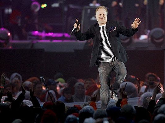 Herbert Grönemeyer gastiert im Burgtheater Herbert Grönemeyer gastiert im Burgtheater