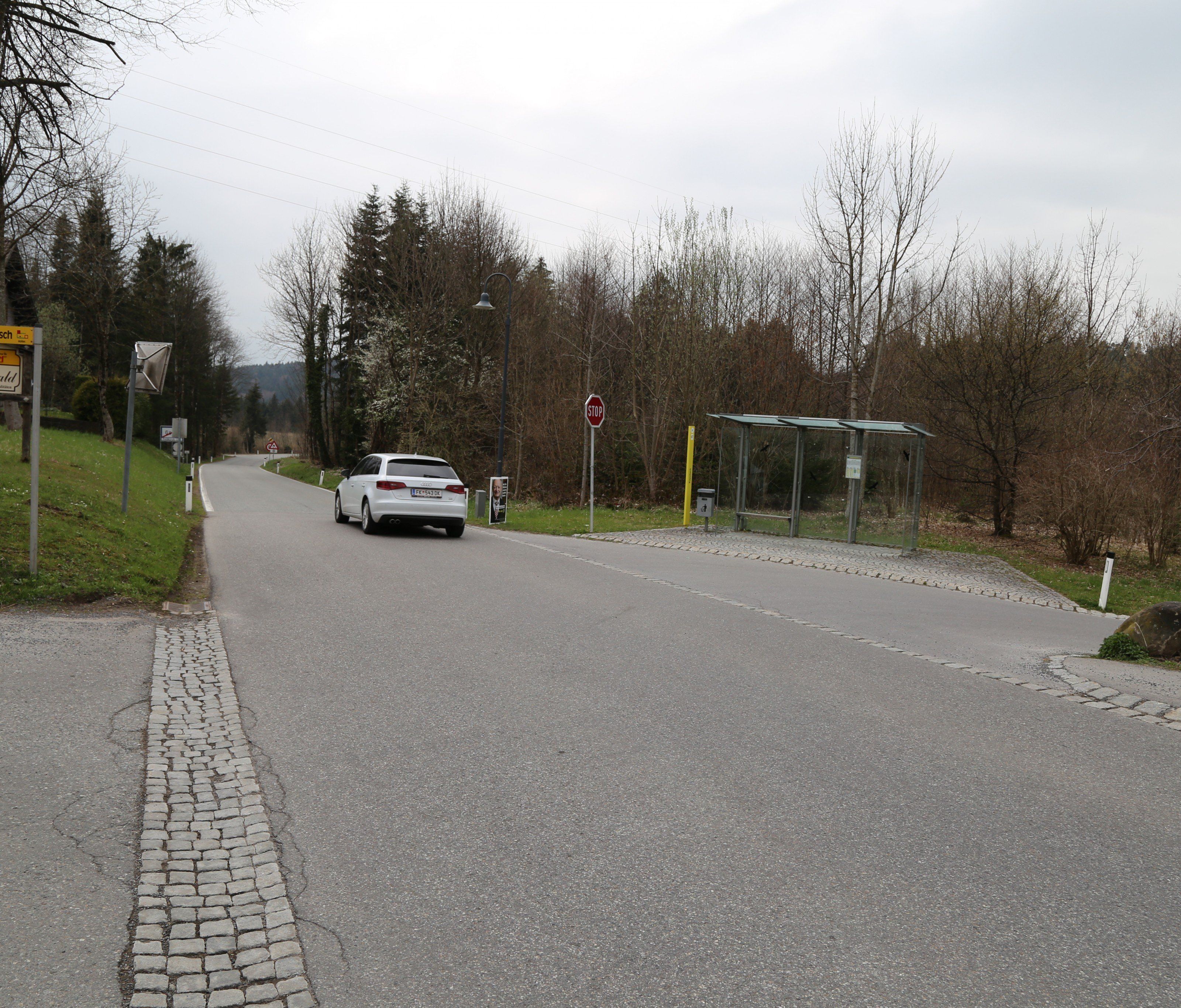 Bürgermeister Helmut Lampert nimmt Stellung zur Beschwerde im Bürgerforum. Bürgermeister Helmut Lampert nimmt Stellung zur Beschwerde im Bürgerforum.
