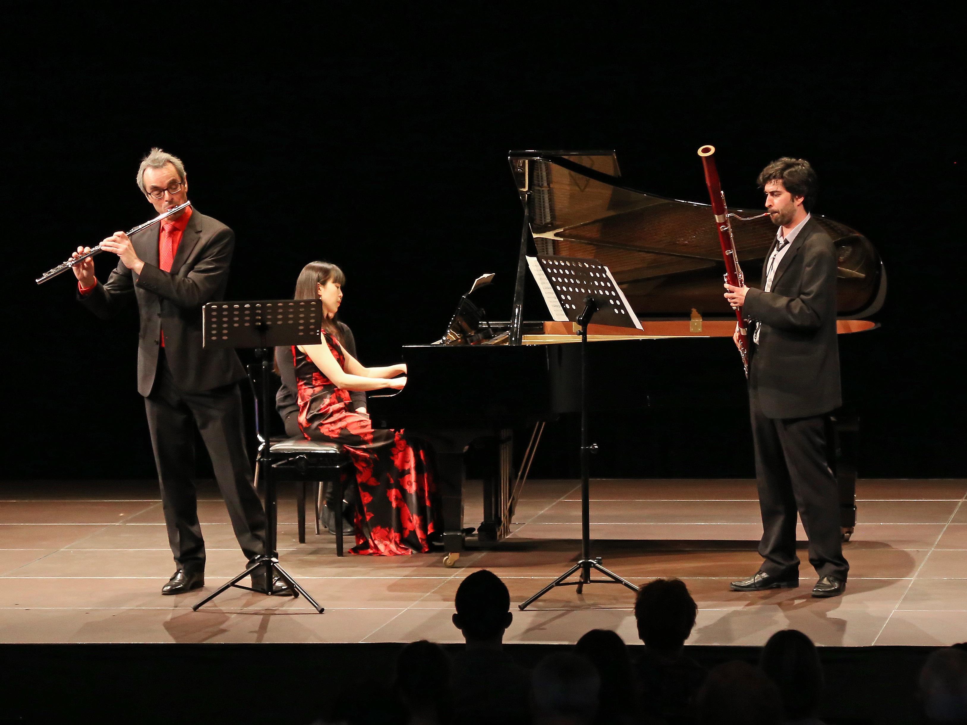 Konzert des heimischen Meister-Trios im Pförtnerhaus: Eugen Bertel, Yukie Togashi; Matthew Smith (von links).