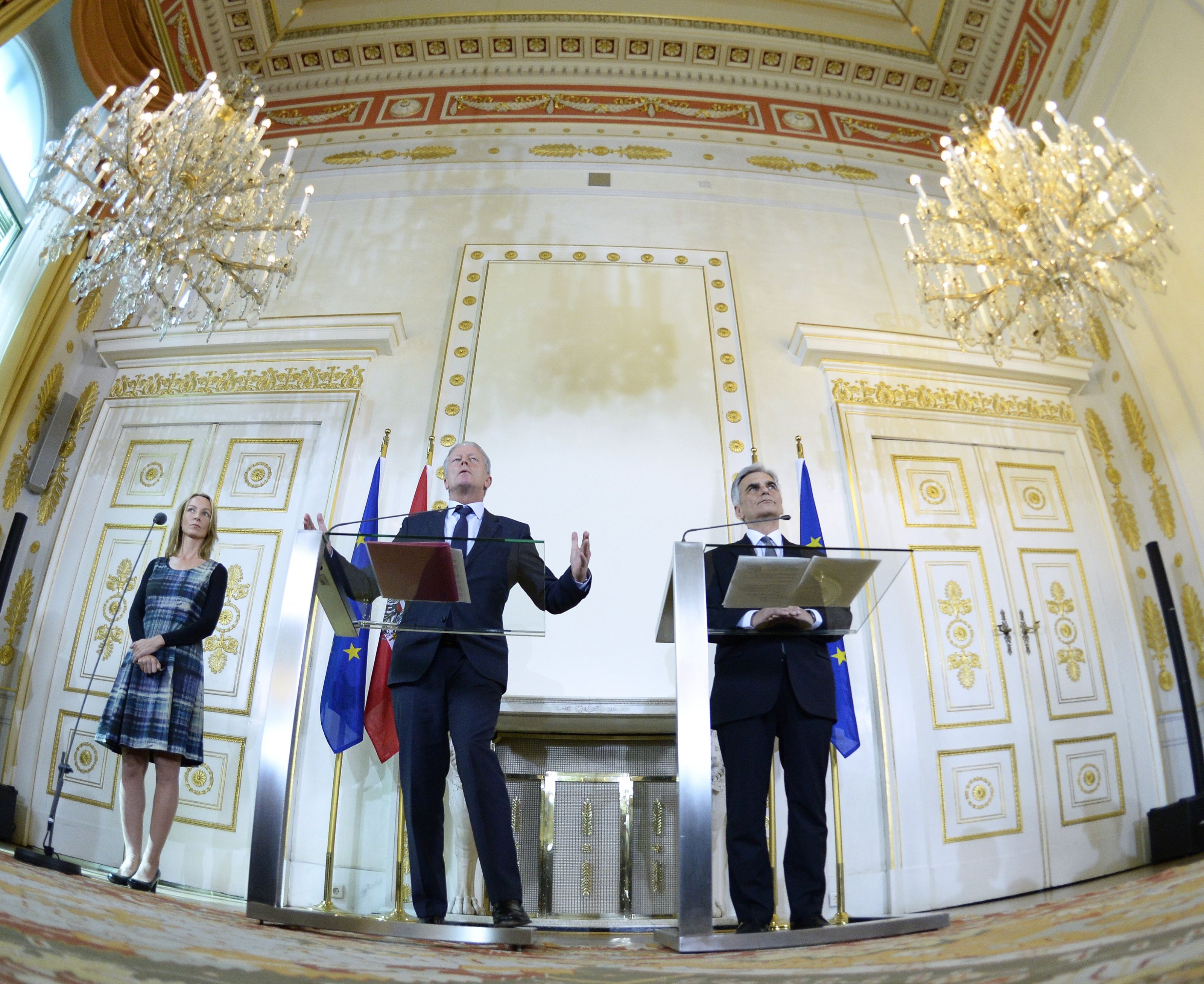 Mitterlehner: "Totale Überarbeitung des Vorhandenen". Mitterlehner: "Totale Überarbeitung des Vorhandenen".