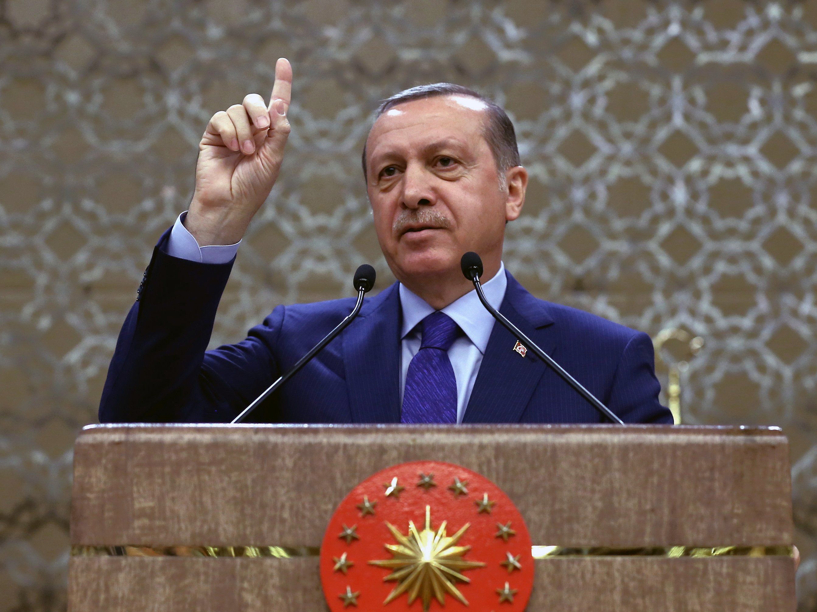 Staatspräsident ist das Lieblingsmotiv türkischer Karikaturisten. Staatspräsident ist das Lieblingsmotiv türkischer Karikaturisten.