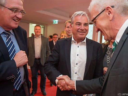 Koalitionsvertrag von Grünen und CDU in Stuttgart