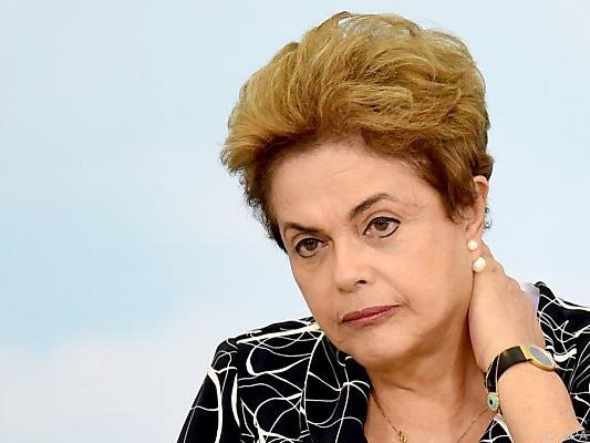 Dilma Rousseff räumt Platz nicht freiwillig