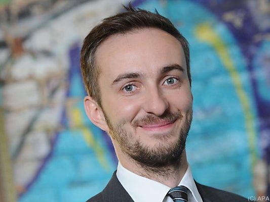Jan Böhmermann kam stark und bissig aus der Pause zurück Jan Böhmermann kam stark und bissig aus der Pause zurück