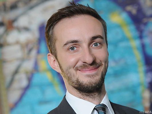Jan Böhmermann wurde von Erdogan geklagt Jan Böhmermann wurde von Erdogan geklagt
