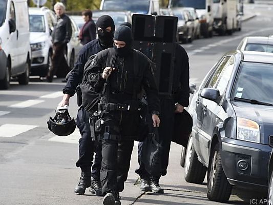 Frankreich bleibt weiter im Ausnahmezustand