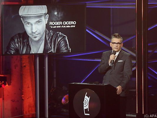 Posthume Auszeichnung für kürzlich verstorbenen Sänger Roger Cicero Posthume Auszeichnung für kürzlich verstorbenen Sänger Roger Cicero