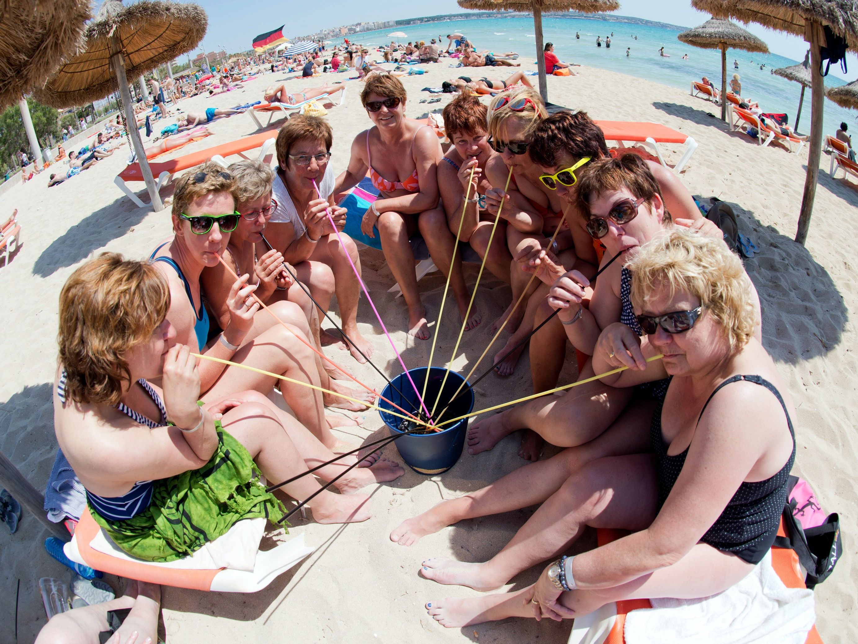 Saufen dürfen die Touristen auf Mallroca nicht mehr auf offener Straße. Saufen dürfen die Touristen auf Mallroca nicht mehr auf offener Straße.