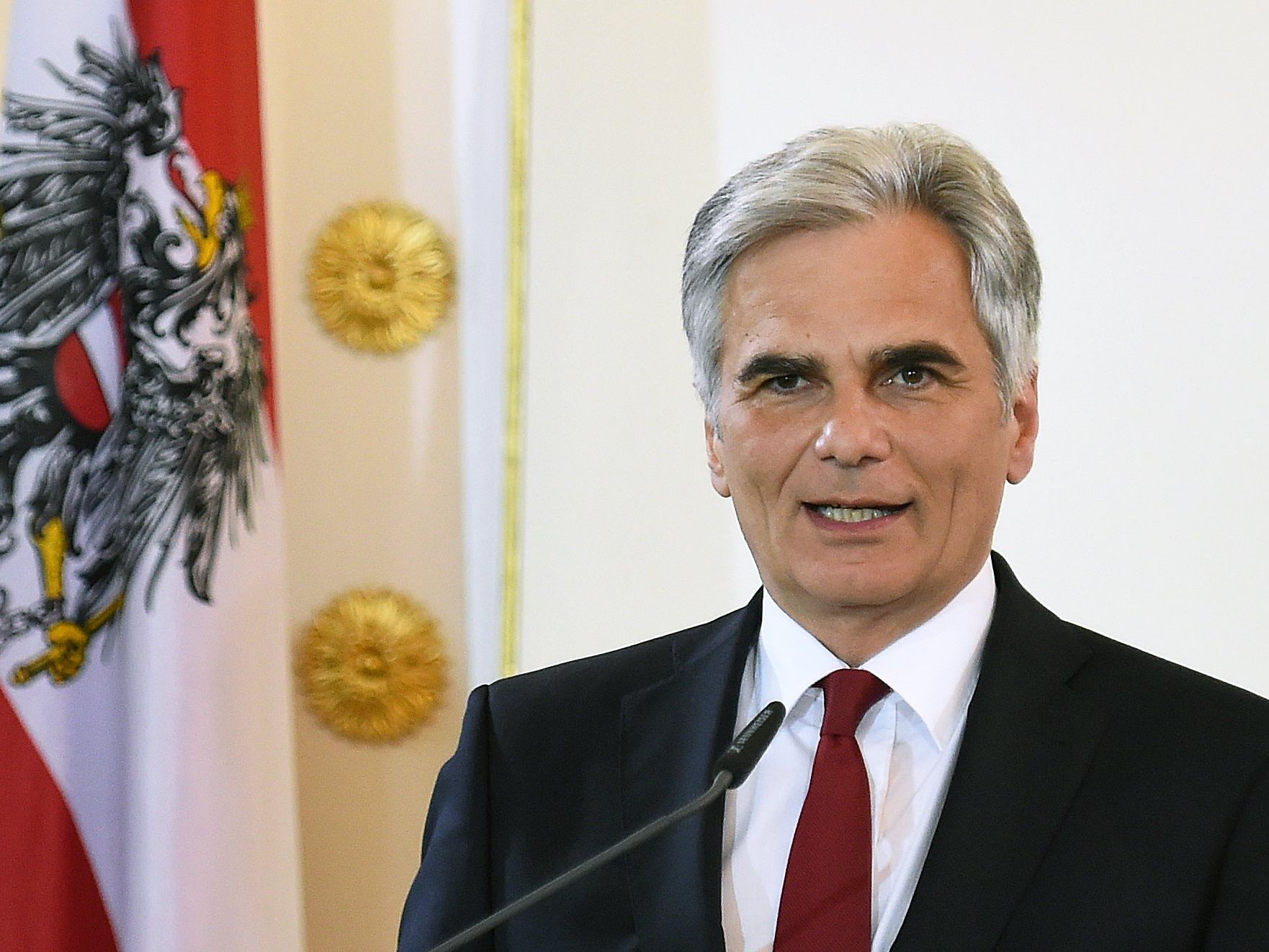 Werner Faymann hat am Montag alle Funktionen abgegeben. Werner Faymann hat am Montag alle Funktionen abgegeben.