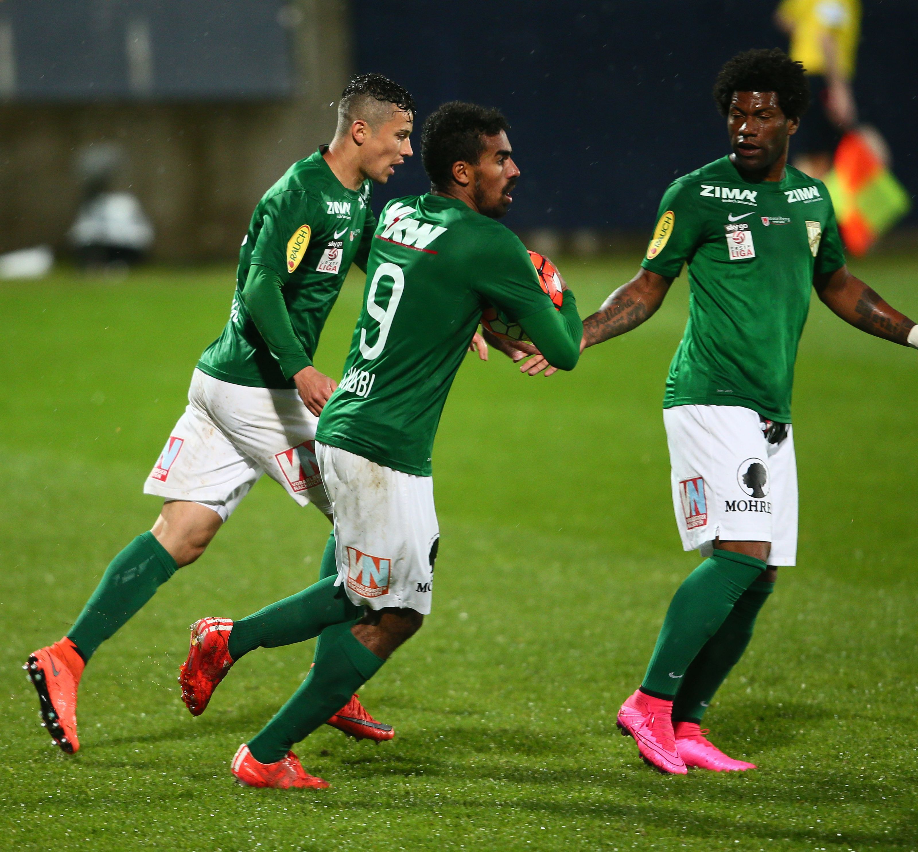 Noch zwei Runden sind in der Ersten Liga 2015/2016 für Austria Lustenau zu spielen. Noch zwei Runden sind in der Ersten Liga 2015/2016 für Austria Lustenau zu spielen.