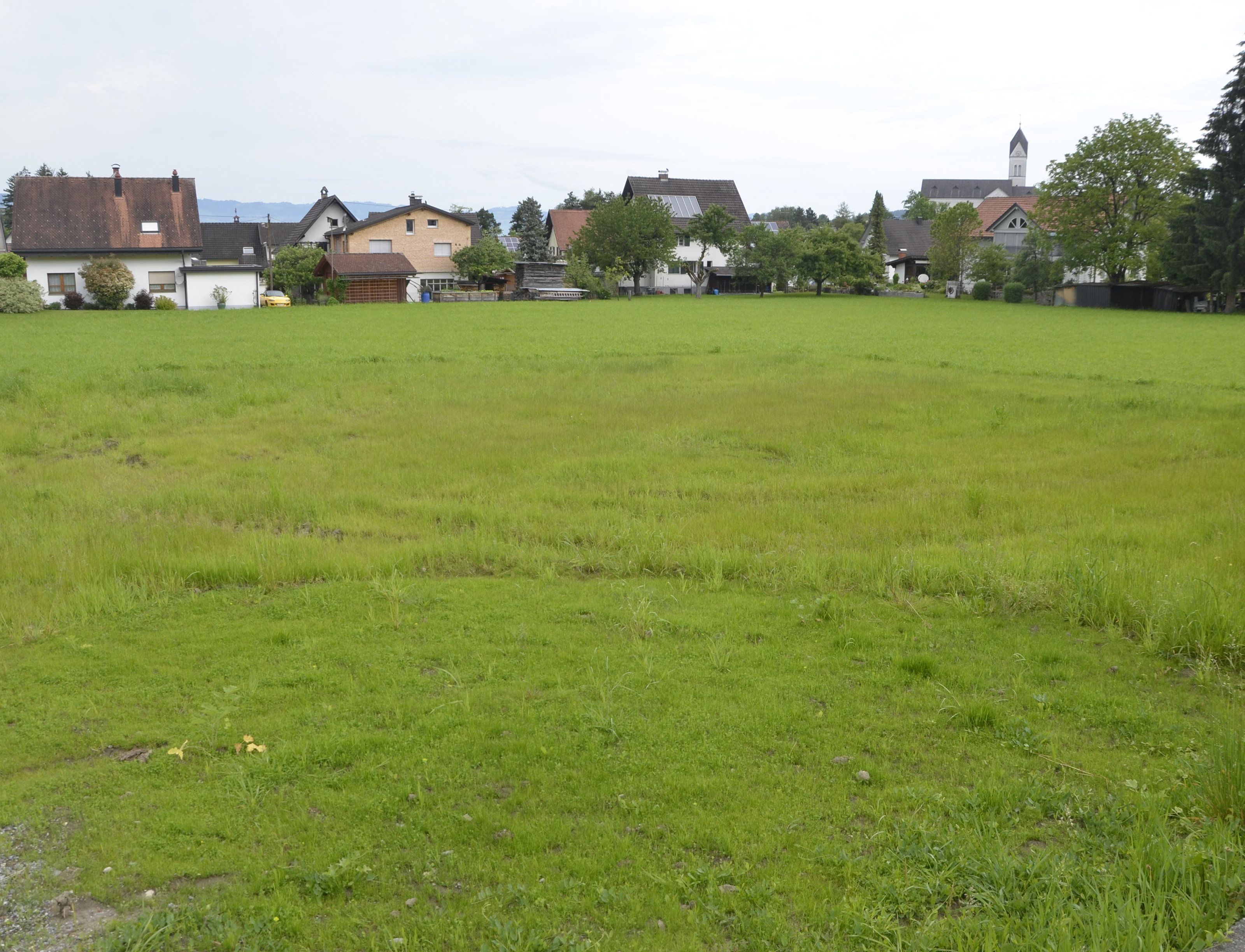 Die Grundstücksumlegung im Gebiet Stegstraße / Im Mais wurde von der Gemeindevertretung zur Genehmigung vorgeschlagen Die Grundstücksumlegung im Gebiet Stegstraße / Im Mais wurde von der Gemeindevertretung zur Genehmigung vorgeschlagen