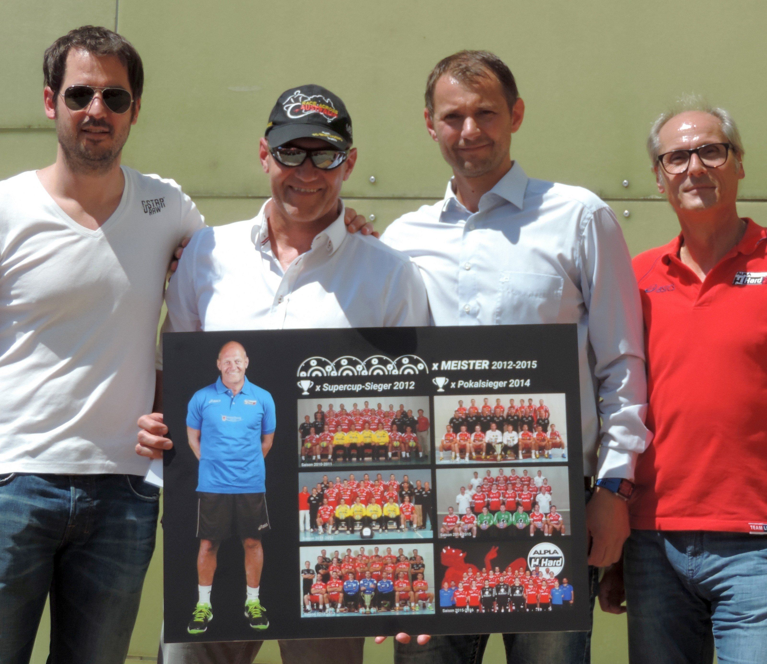 Bernd Friede, Markus Burger, Thomas Huemer und Dieter Steurer bei der Verabschiedung. Bernd Friede, Markus Burger, Thomas Huemer und Dieter Steurer bei der Verabschiedung.