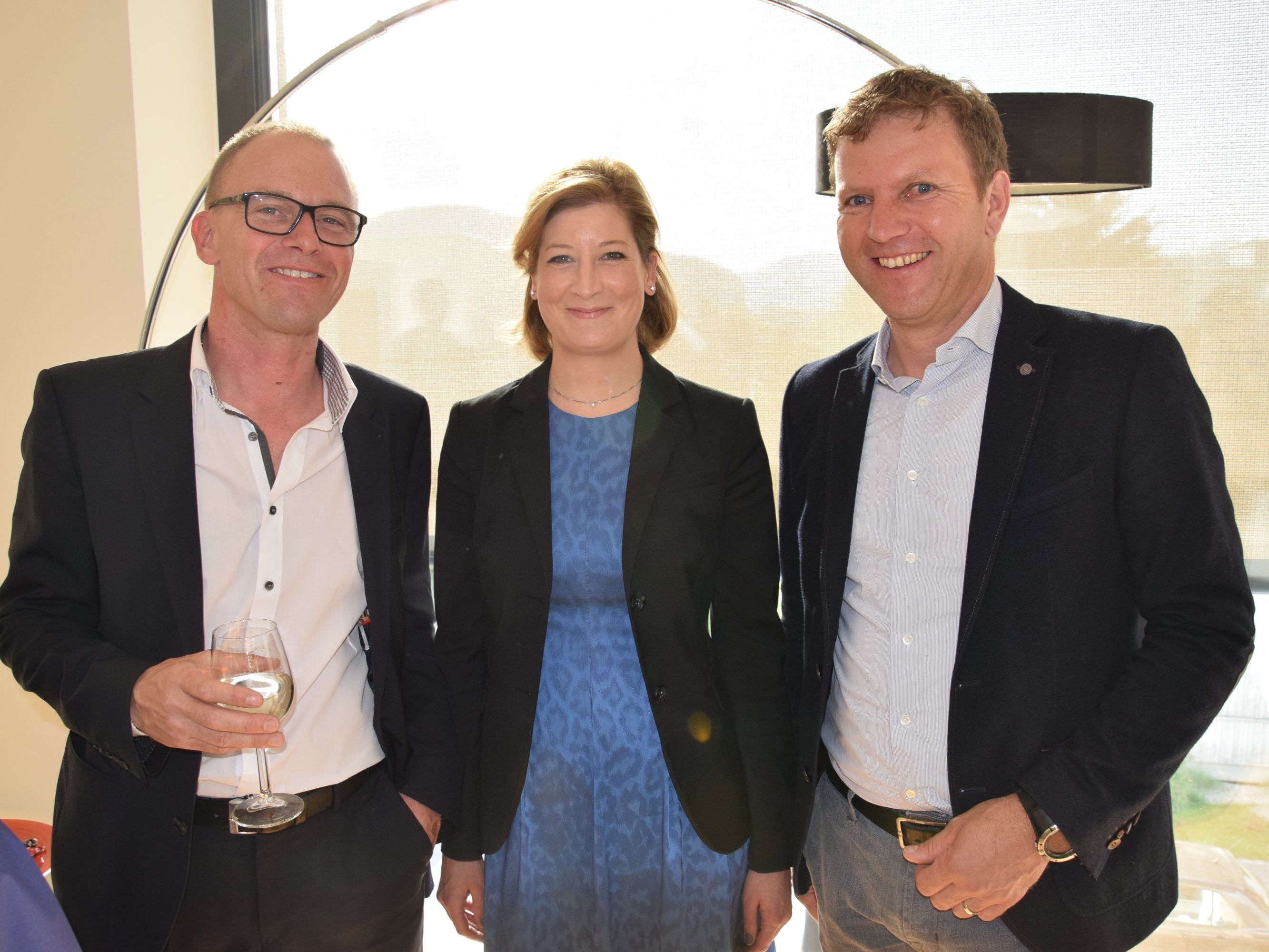 v.l. Dr. Markus Letsch, Christina Peter, Joe Welte (Prisma) v.l. Dr. Markus Letsch, Christina Peter, Joe Welte (Prisma)