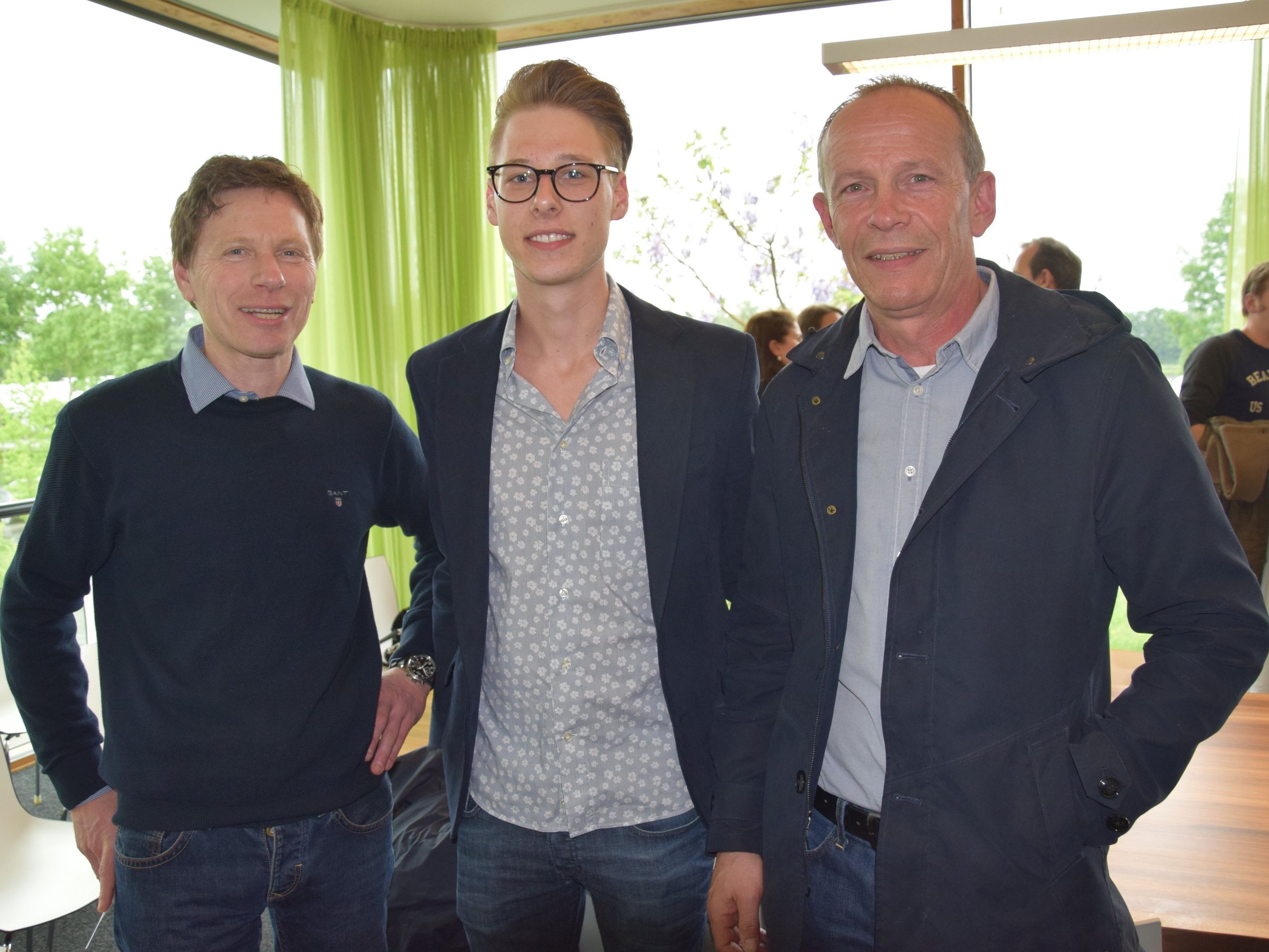 v.l. Werner und Felix Riedmann, Vizebürgermeister Franz Kopf v.l. Werner und Felix Riedmann, Vizebürgermeister Franz Kopf