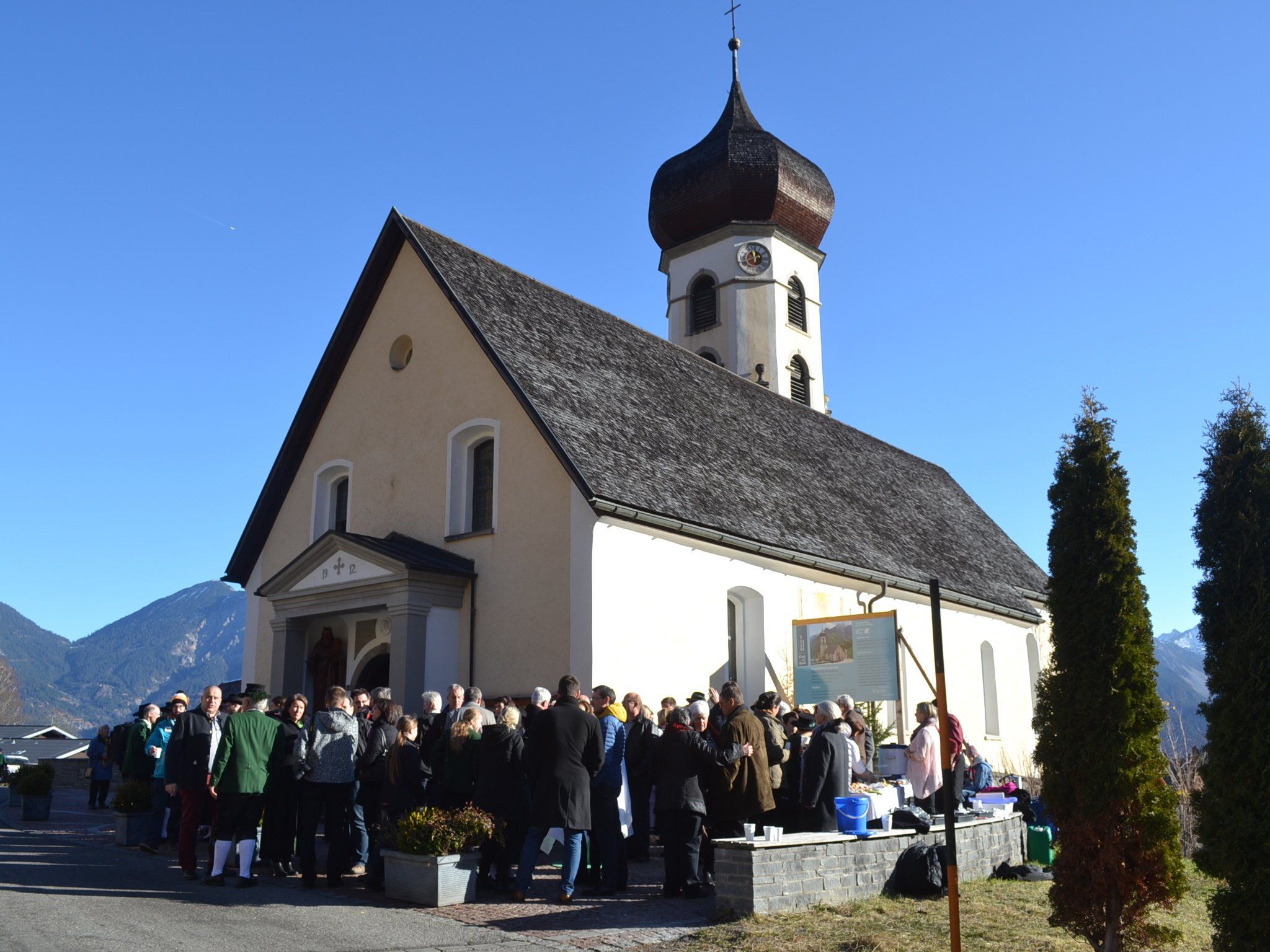 Nach der Innenrenovierung steht nun die Außenrenovierung der Pfarrkirche Bürserberg an. Nach der Innenrenovierung steht nun die Außenrenovierung der Pfarrkirche Bürserberg an.