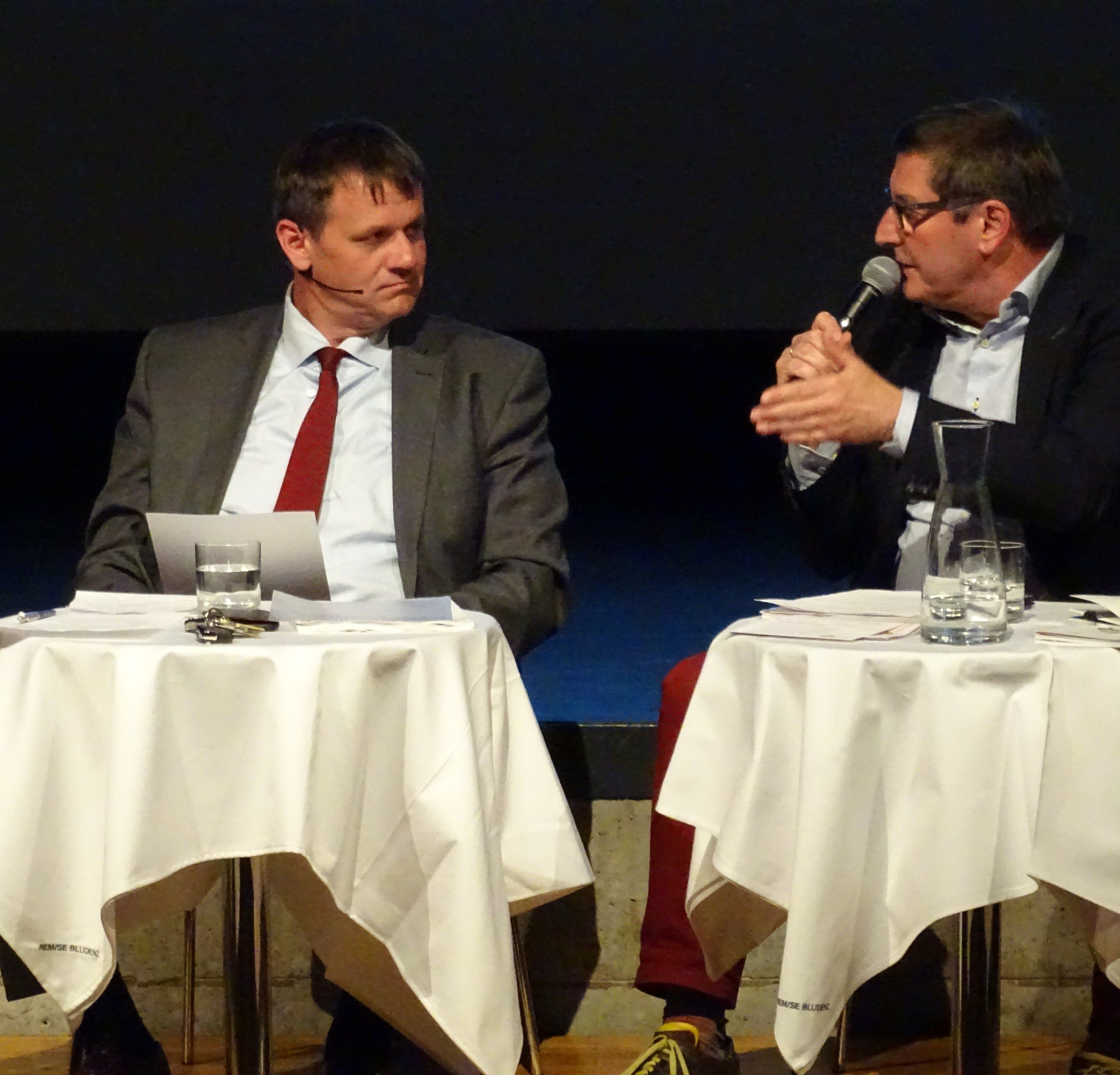 Im Gespräch mit Christoph Thoma erläuterte Wolfgang Maurer seine Sichtweise zur Rolle der Kulturvermittlung. Im Gespräch mit Christoph Thoma erläuterte Wolfgang Maurer seine Sichtweise zur Rolle der Kulturvermittlung.
