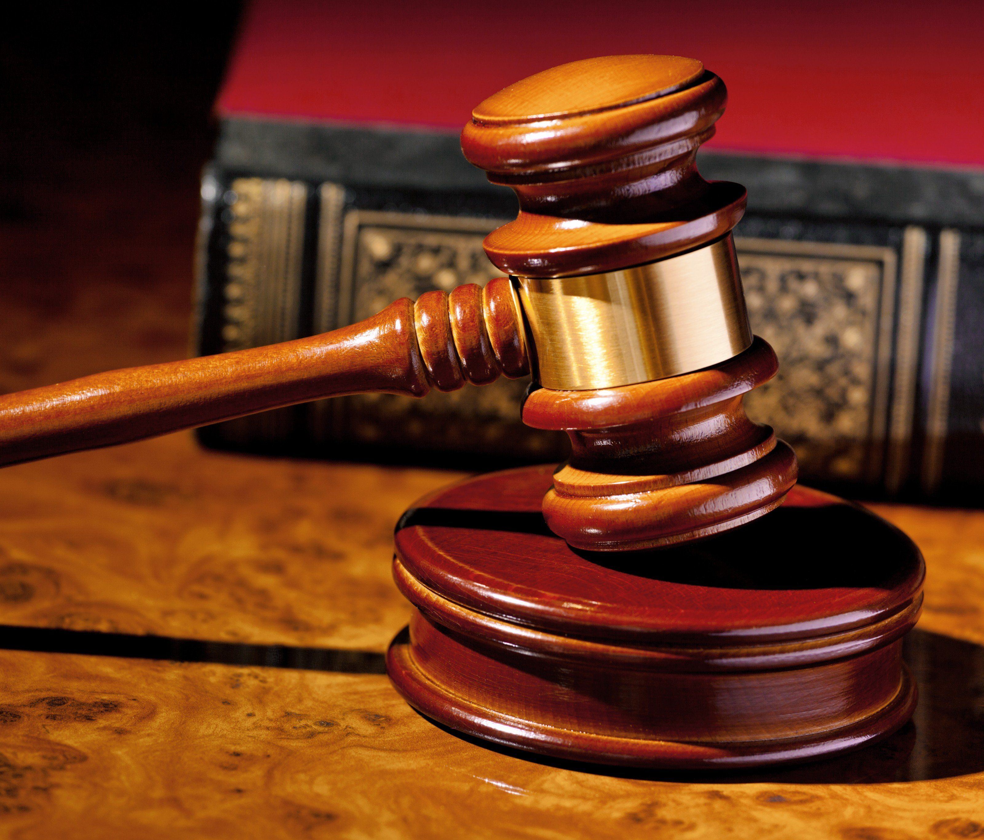 Mitangeklagte leitende Mediziner freigesprochen. Mitangeklagte leitende Mediziner freigesprochen.