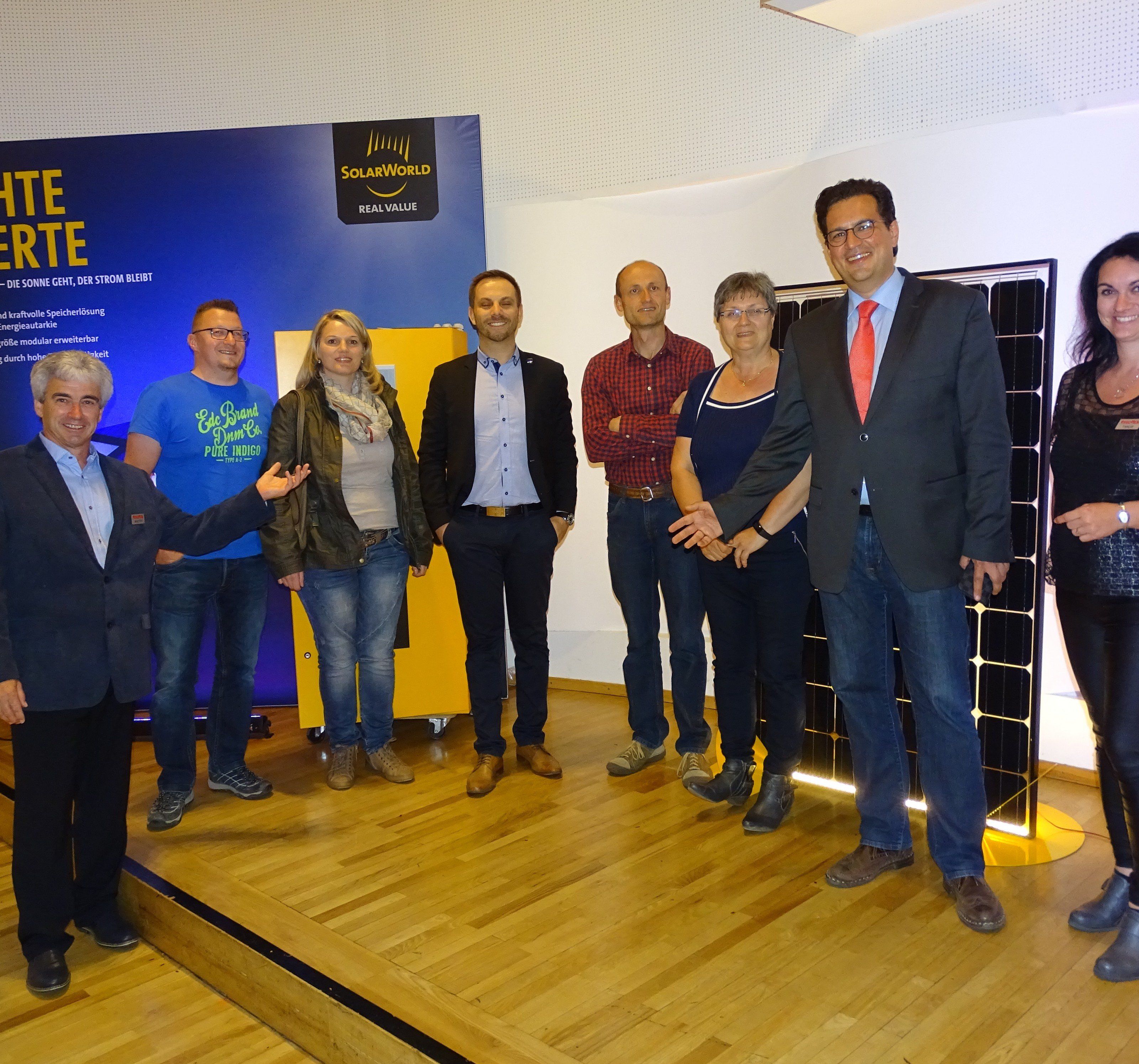 Informationen rund um das Thema Energie: Filmpremiere „Energiewende 3.1“ samt Photovoltaik-Ausstellung im Leiblachtalsaal in Hörbranz. Informationen rund um das Thema Energie: Filmpremiere „Energiewende 3.1“ samt Photovoltaik-Ausstellung im Leiblachtalsaal in Hörbranz.